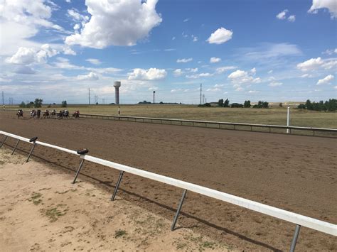 Colorado Race Tracks: Where to Bet on Horse Races in CO.